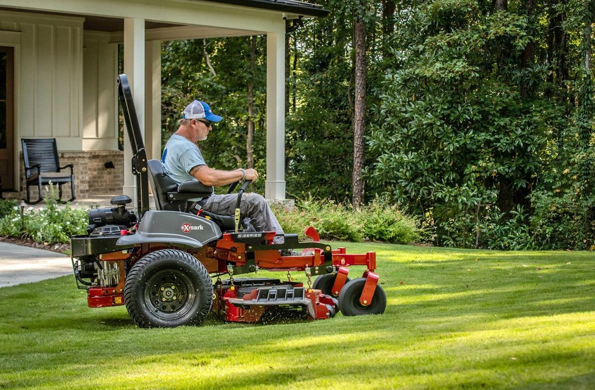 Exmark Lazer Z S-Series with 25.5 HP* Kawasaki FX801V Engine and Exmark Lazer Z S-Series with 25.5 HP* Kawasaki FX801V Engine and
