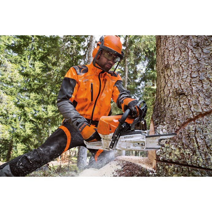 STIHL® MS 462 C-M – Suburban Lawn Equipment